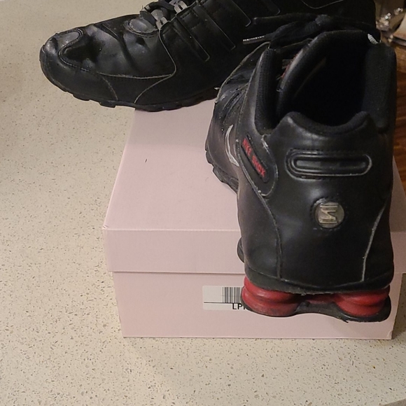 Nike shox snickers - Picture 2 of 2
